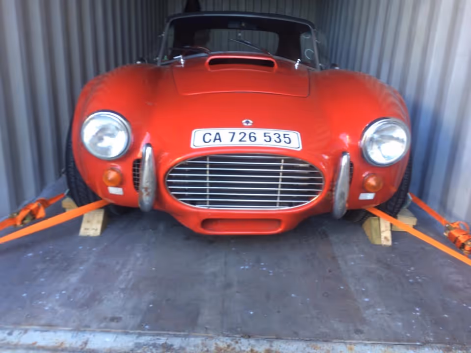Ship a Car from Europe to Dubai
